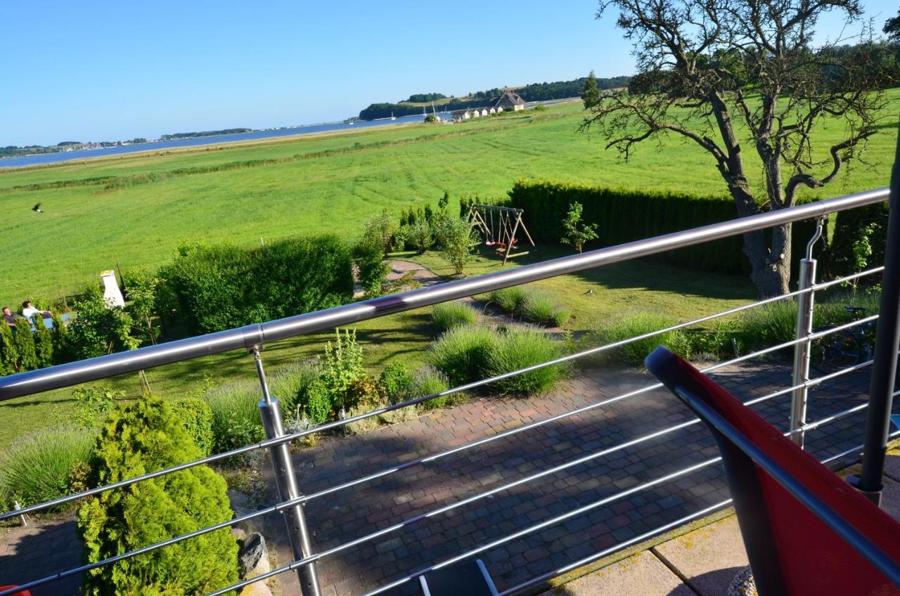 Reet Hausteile Sonnenkliff Und Kamp Apartman Gager Kültér fotó